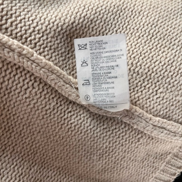 🦋 Vintage 1997 Blumarine Wool Cashmere Fox Fur Collar Cardigan Sweater IT 38 - Picture 11 of 17